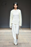 SWAYING/KNIT striped diagonal sleeve bottoming shirt SW23AW1T14 white
